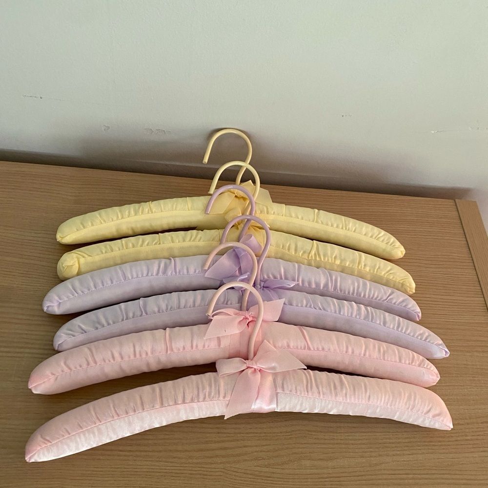 6 Vintage Pastel Padded satin lingerie Boudoir clothes Hangers Lace Ribbon